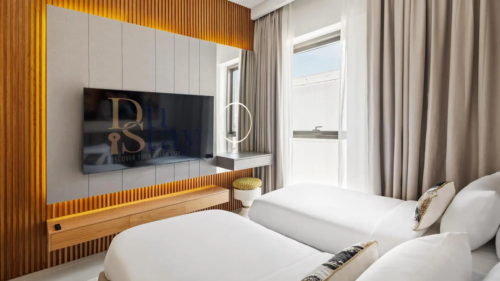 Apartment Lagoon Charm Luxurious Waterfront Living Dubai